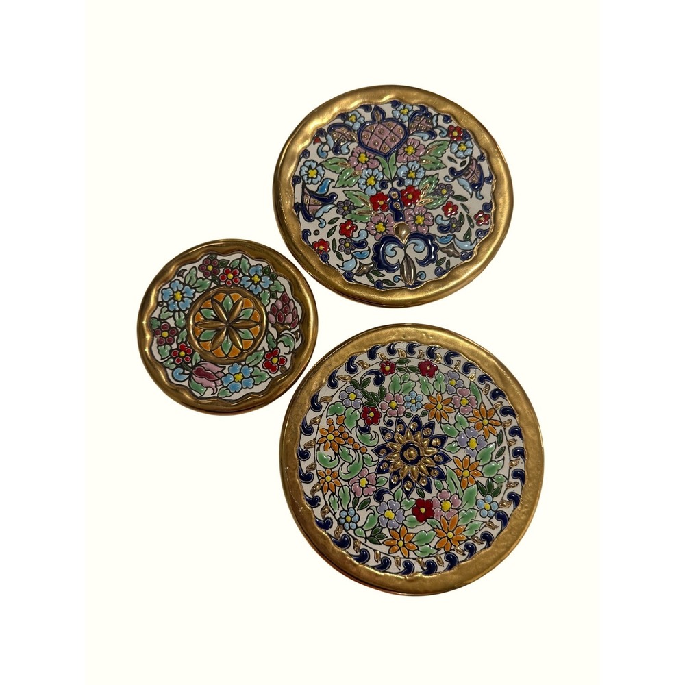 Artecer Spain Hand Painted Enamel 24K Gold Rim Floral Ceramic Wall Plates Set 3
